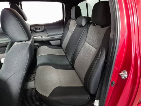 Used 2022 Toyota Tacoma TRD Sport w/ Advanced Technology Package image 23