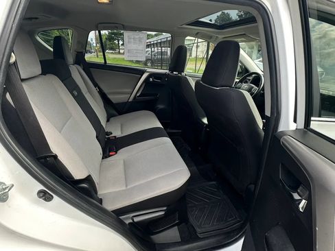 Used 2016 Toyota RAV4 XLE w/ Convenience Package AWD/4WD image 27