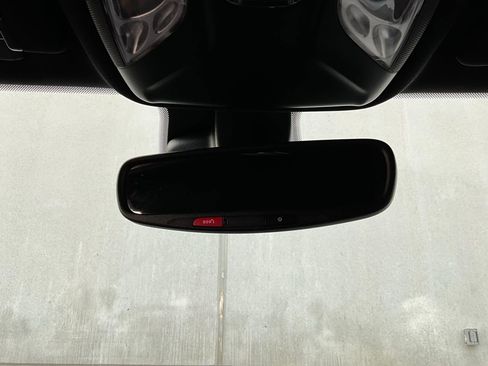 Used 2025 Jeep Compass Limited image 18