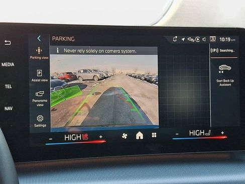 Certified 2025 BMW X1 xDrive28i w/ Convenience Package image 23