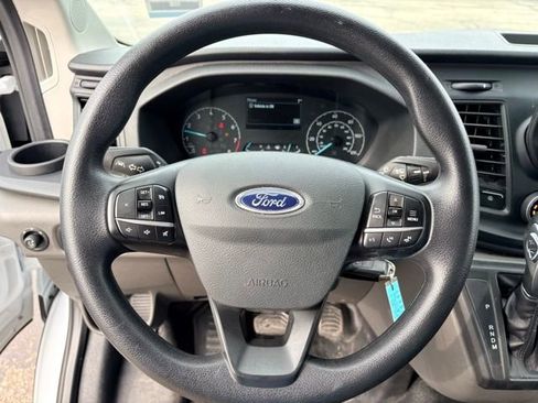 Used 2024 Ford Transit 250 Low Roof AWD w/ Exterior Upgrade Package image 21