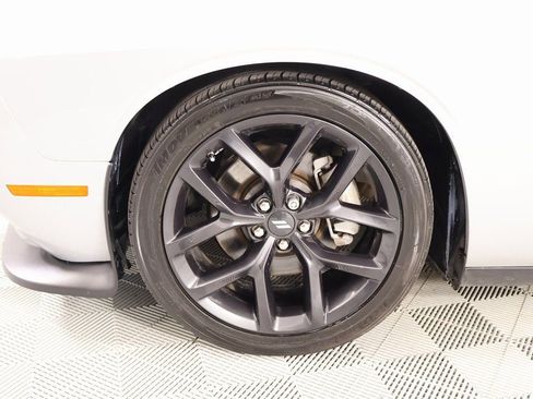 Used 2022 Dodge Challenger GT w/ Blacktop Package image 17