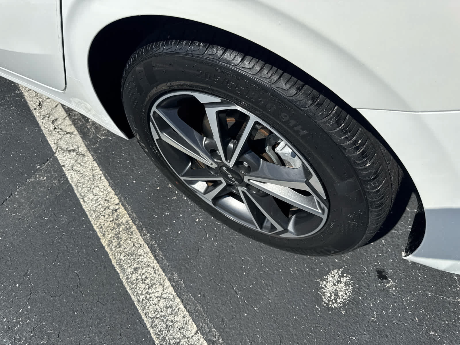 Used 2022 Kia Forte LXS w/ LXS Technology Package FWD image 8