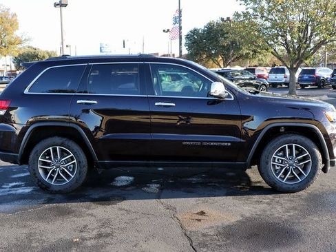 Used 2021 Jeep Grand Cherokee Limited image 13