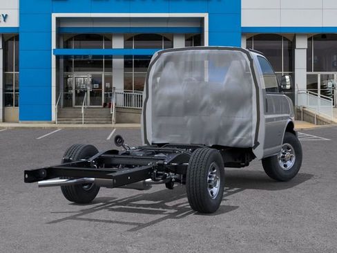 New 2026 Chevrolet Express 3500 w/ Power Convenience Package image 4
