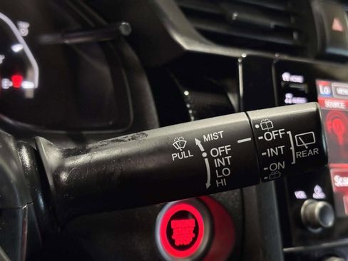 Used 2021 Honda Civic Sport image 33