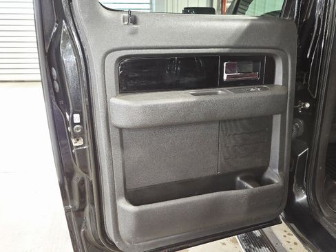 Used 2013 Ford F150 Limited image 37