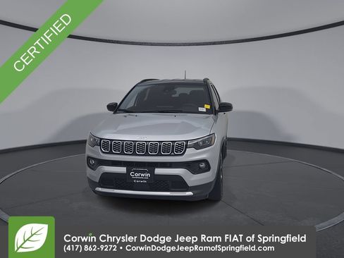 Certified 2025 Jeep Compass Limited AWD/4WD image 7