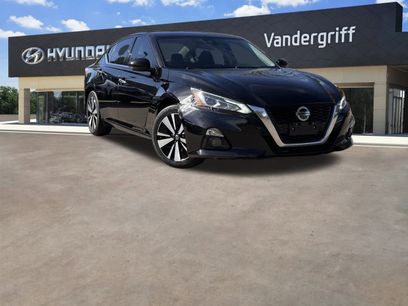 Used 2019 Nissan Altima 2.5 SV