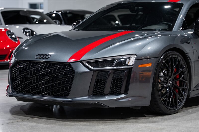 Used 2018 Audi R8 V10 RWD image 63