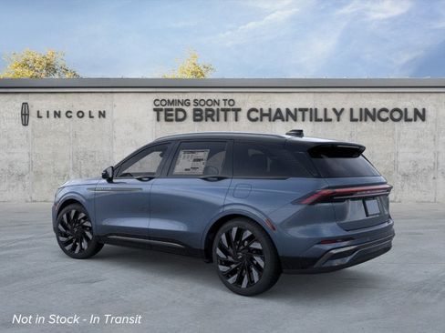 New 2026 Lincoln Nautilus Reserve w/ Jet Appearance Package AWD/4WD image 5