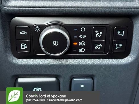 Used 2025 Ford F150 Platinum AWD/4WD image 28