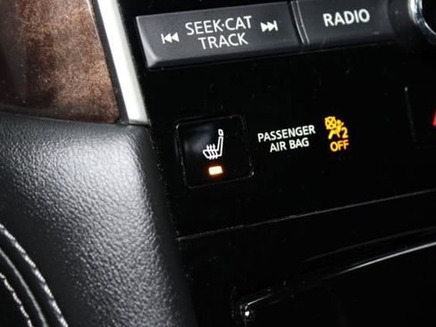 Used 2014 INFINITI Q50 Premium w/ Deluxe Technology Package image 19