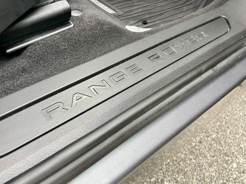 Certified 2024 Land Rover Range Rover Evoque S image 38