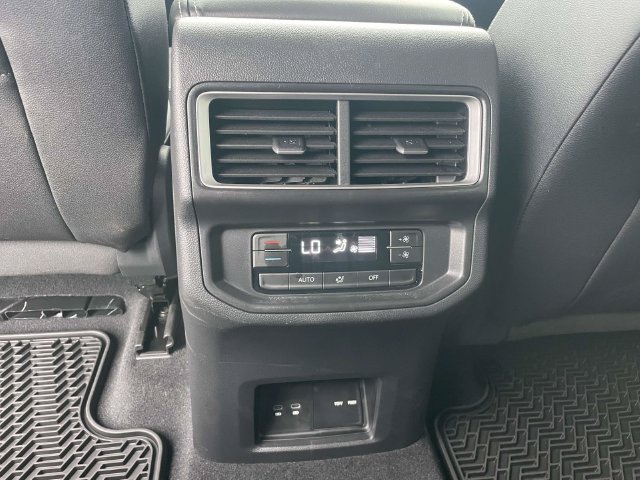 Certified 2026 Volkswagen Atlas SE FWD image 15