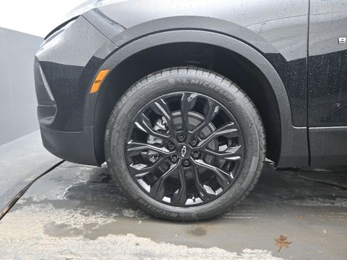 New 2026 Chevrolet Blazer LT w/ Sound & Technology Package FWD image 11