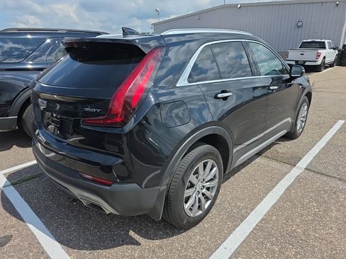 Used 2023 Cadillac XT4 Premium Luxury w/ Technology Package AWD/4WD image 5