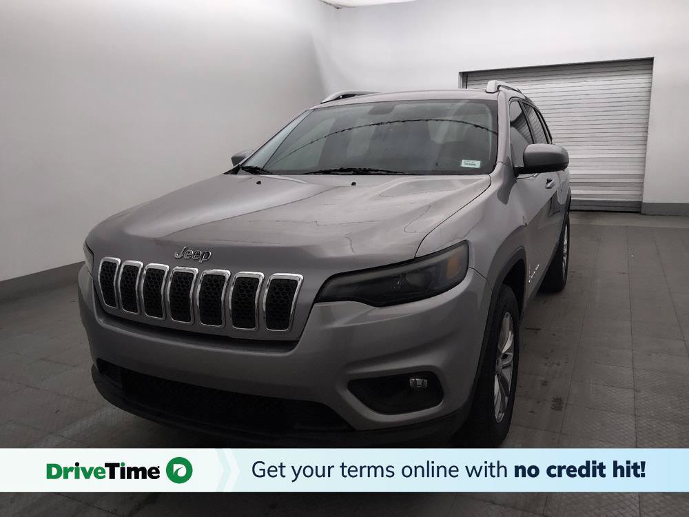 Used 2019 Jeep Cherokee Latitude w/ Popular Appearance Group AWD/4WD image 1