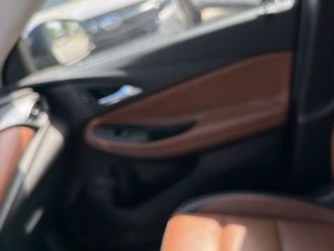 Used 2020 Buick Encore GX Essence w/ Experience Buick Package image 9