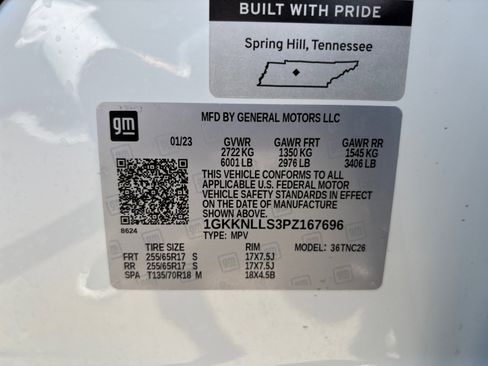 Used 2023 GMC Acadia AT4 AWD/4WD image 25