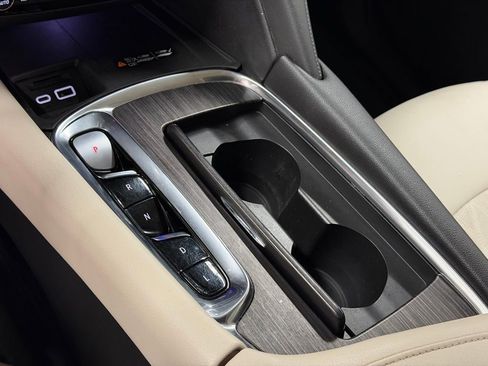 Certified 2022 Buick Enclave Avenir w/ Avenir Technology Package image 42