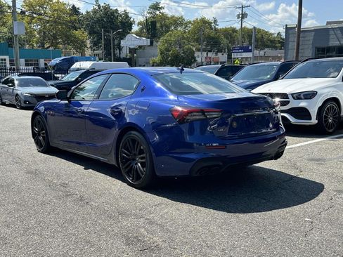 Used 2022 Maserati Ghibli Modena Q4 image 5