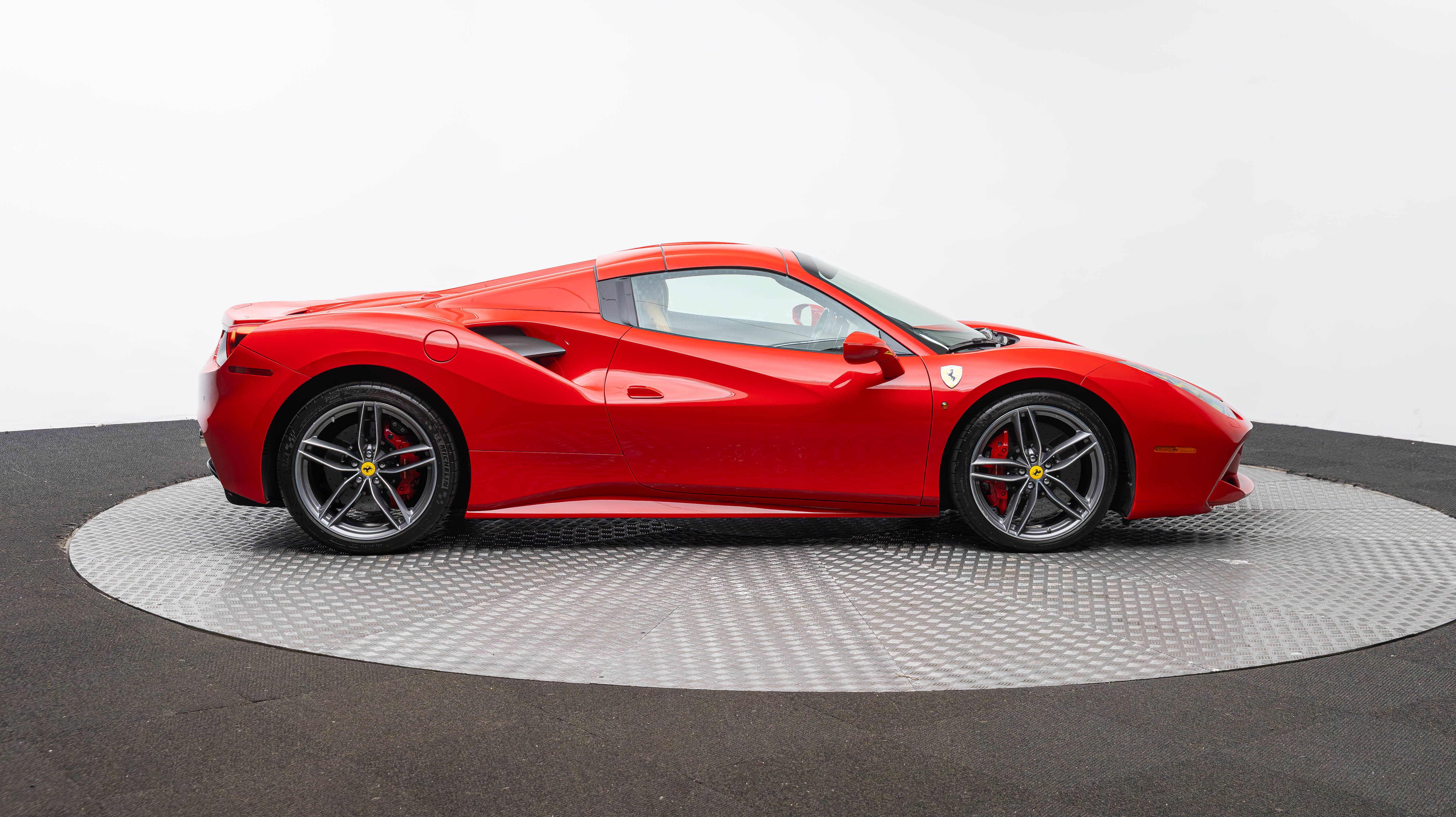 Certified 2019 Ferrari 488 Spider RWD image 64