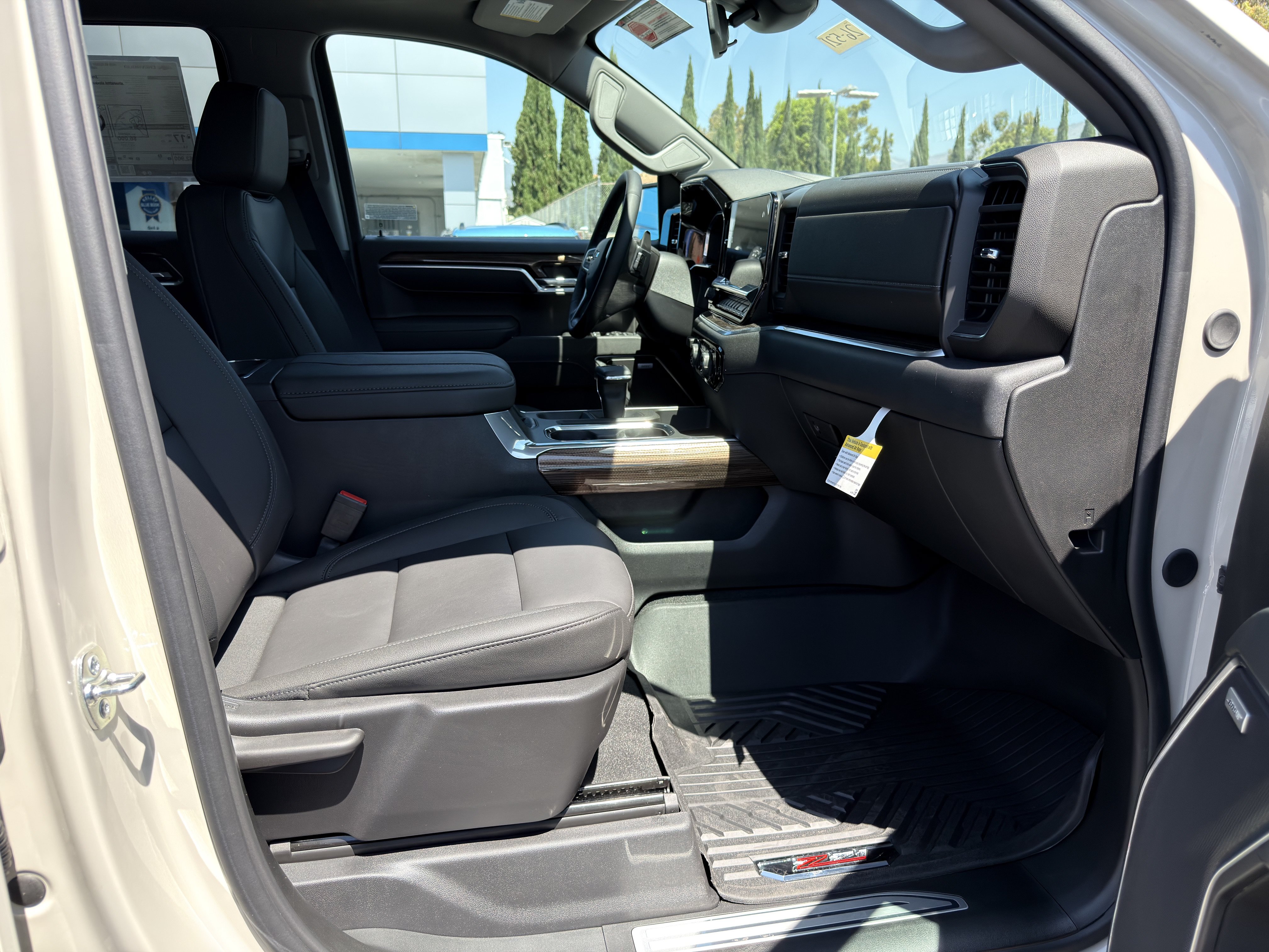 New 2026 Chevrolet Silverado 1500 RST w/ Convenience Package II AWD/4WD image 10