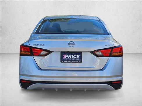 Used 2023 Nissan Altima 2.5 SV image 6