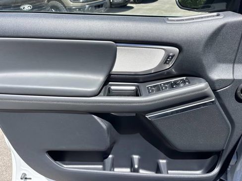 New 2026 Ford Expedition Active RWD image 21