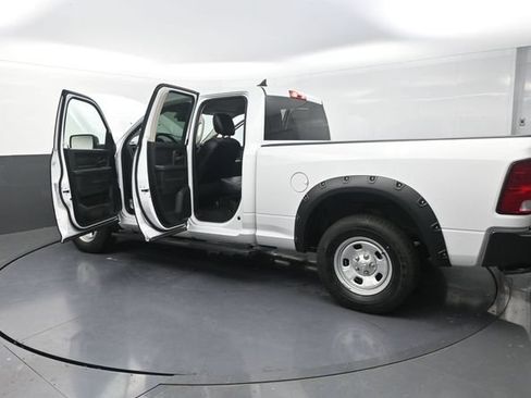 Used 2024 RAM 1500 Tradesman AWD/4WD image 33
