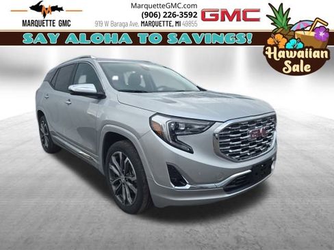 Used 2020 GMC Terrain Denali w/ Denali Premium Package image 1