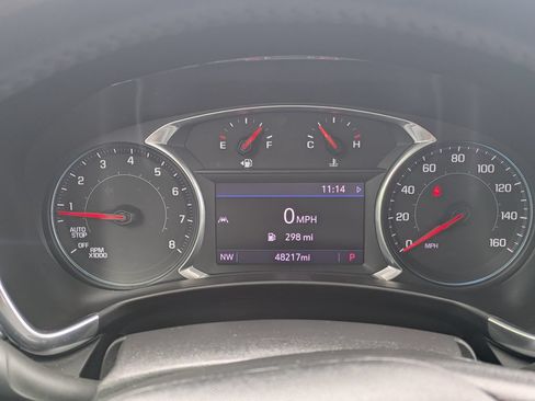 Used 2022 Chevrolet Equinox Premier FWD image 26