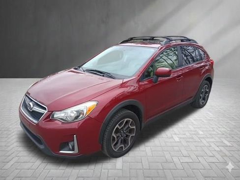 Used 2016 Subaru Crosstrek 2.0i Premium w/ Moonroof Package image 10