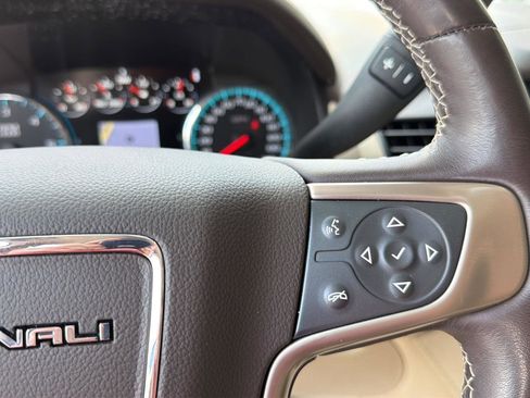 Used 2019 GMC Yukon Denali w/ Open Road Package RWD image 25