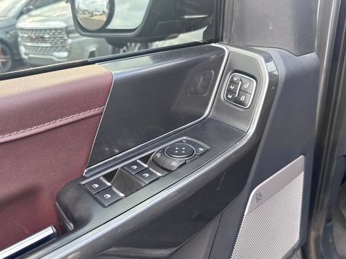 Used 2023 Ford F150 Lariat AWD/4WD image 10