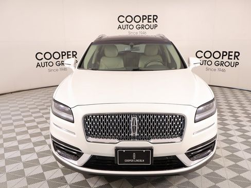 Used 2020 Lincoln Nautilus Reserve w/ Equipment Group 201A image 9