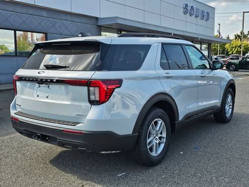 New 2026 Ford Explorer Active AWD/4WD image 5