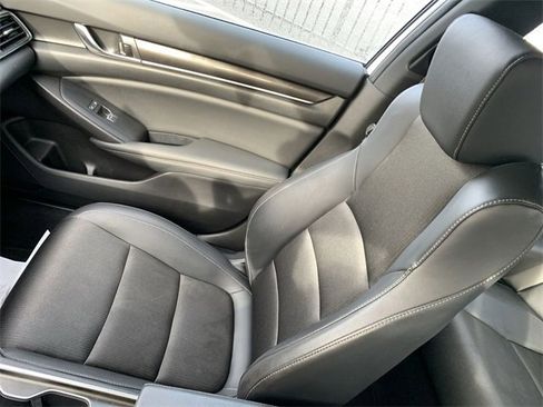 Used 2022 Honda Accord Sport image 28