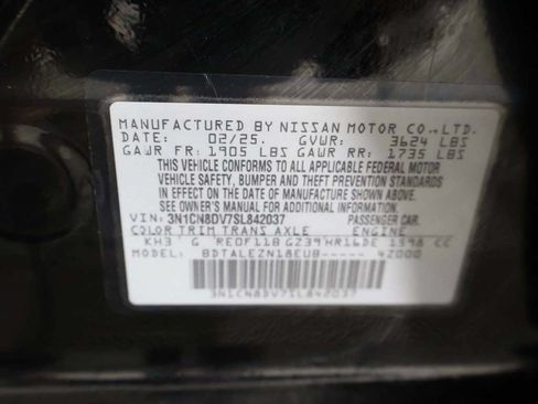 Used 2025 Nissan Versa S FWD image 41