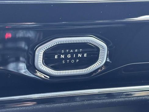 New 2026 Jeep Grand Cherokee L Limited AWD/4WD image 22