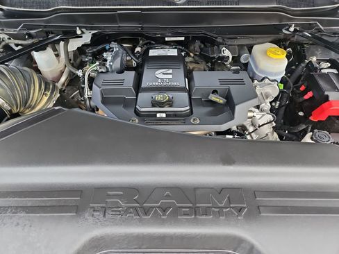 Used 2024 RAM 2500 Big Horn image 16