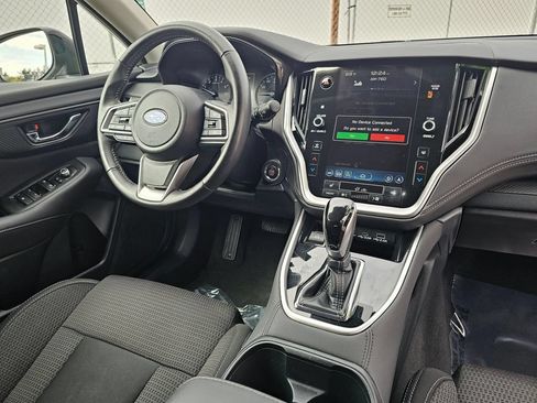 Used 2024 Subaru Outback Premium AWD/4WD image 11