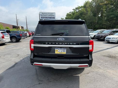 Used 2022 Ford Expedition Max XLT AWD/4WD image 6