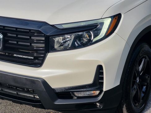 Certified 2023 Honda Ridgeline Black Edition image 7