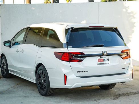New 2026 Honda Odyssey Sport-L image 6