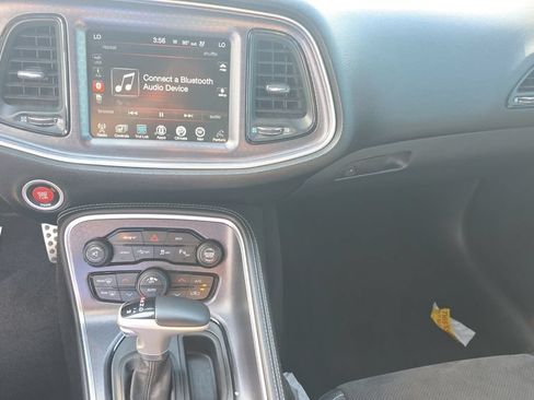 Used 2016 Dodge Challenger SRT w/ Technology Group RWD image 22
