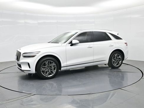 Used 2023 Genesis GV70 2.5T w/ Select Package AWD/4WD image 30