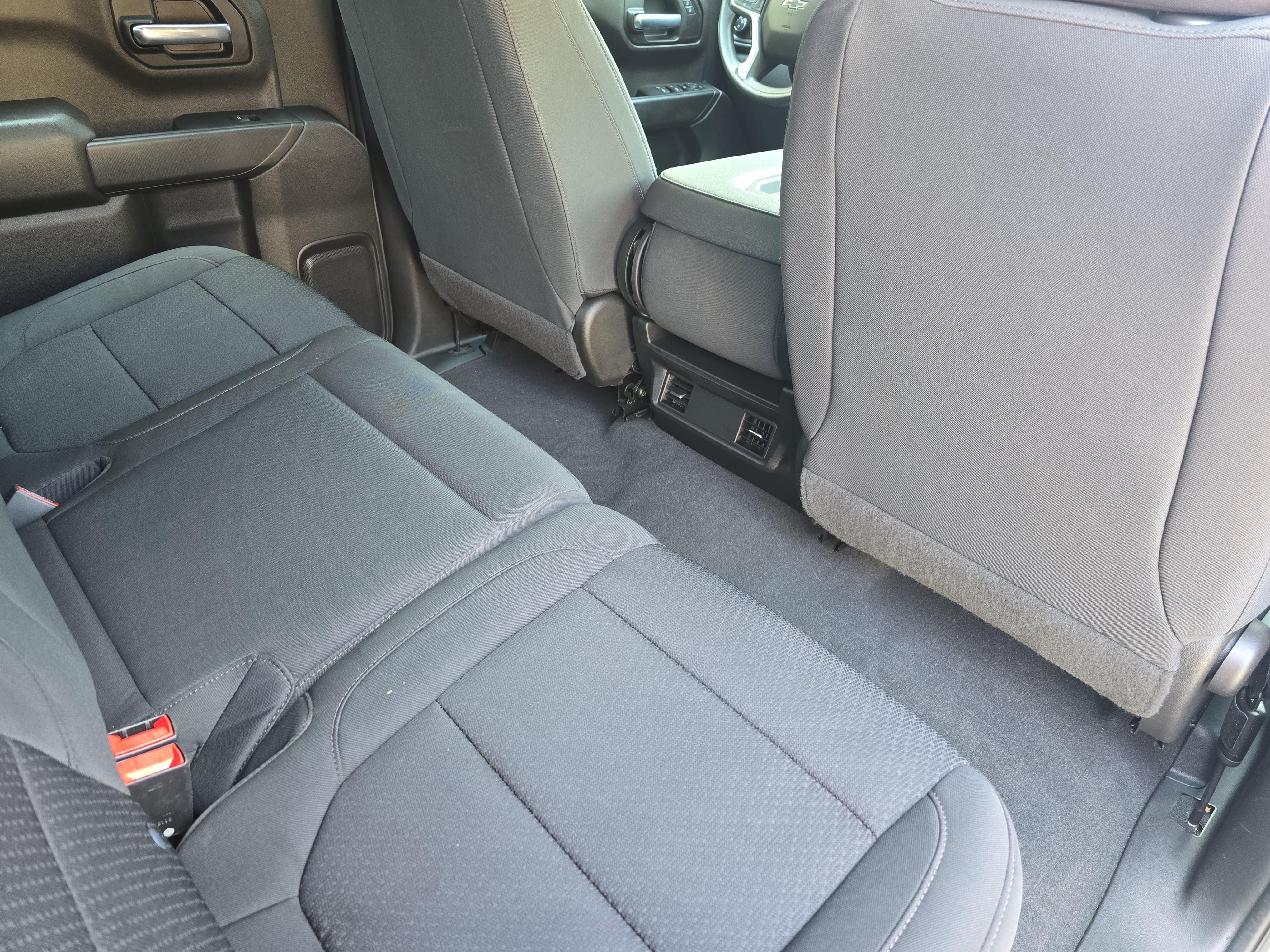 Used 2022 Chevrolet Silverado 1500 Custom Trail Boss w/ Safety Confidence Package AWD/4WD image 11