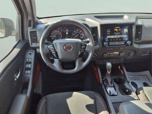 Used 2023 Nissan Frontier PRO-4X w/ Pro Convenience Package AWD/4WD image 12